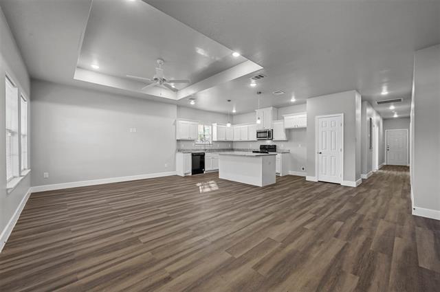Building Photo - 4215 Oneal St