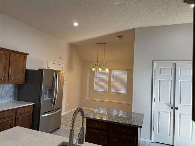 Building Photo - 2857 Hampshire Ln