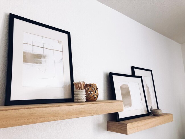 Building Photo - 3504 Shoreline Bluff Ln