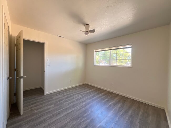 Building Photo - 316 Hardister Dr