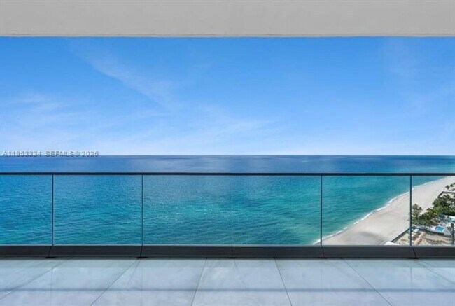 Building Photo - 18975 Collins Ave