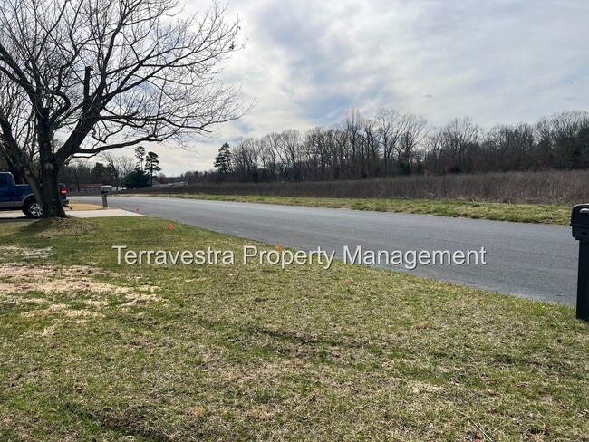 Building Photo - Rare Vineland 3 Bedroom Home. Eligible for...