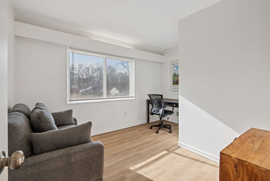 Building Photo - 3691 Salazar Dr