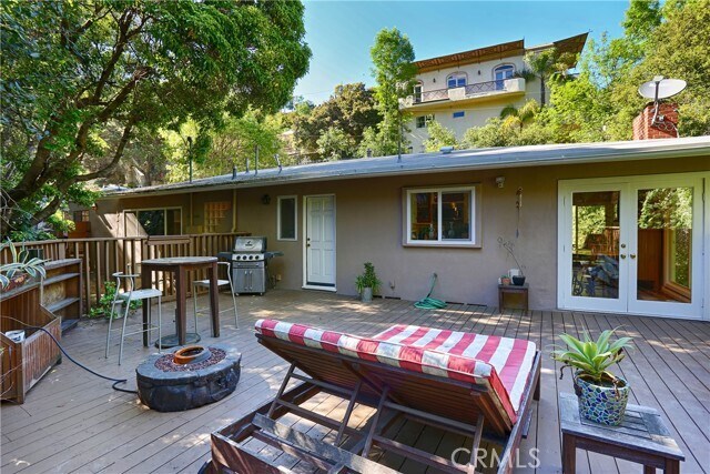 Building Photo - 3720 Broadlawn Dr