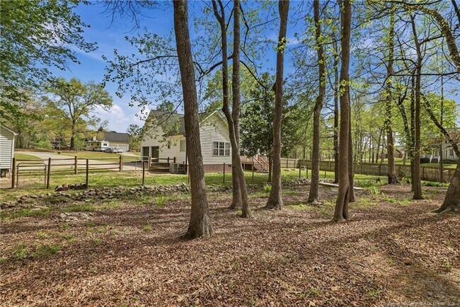 Building Photo - 50 Dino Ct