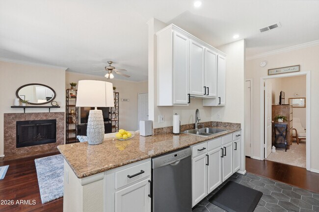 Building Photo - 7009 E Acoma Dr