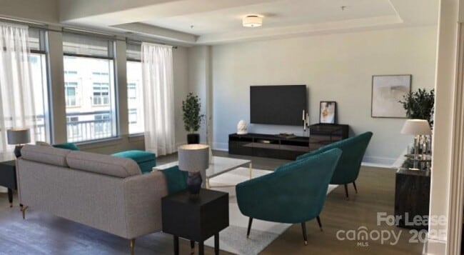 Building Photo - 4300 Sharon Rd