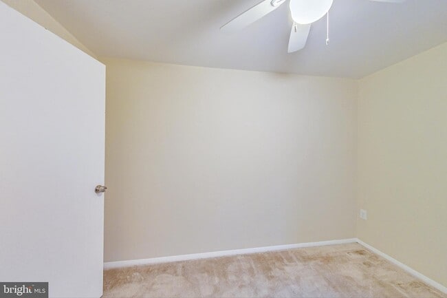 Building Photo - 6510 Overheart Ln