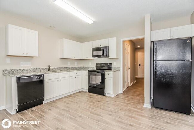 Building Photo - 934 GRASSY PATCH LN, CHARLOTTE, NC 28216