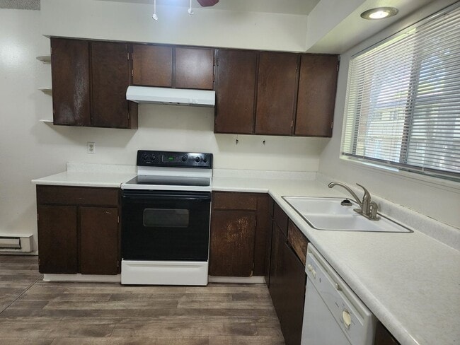 Building Photo - 274