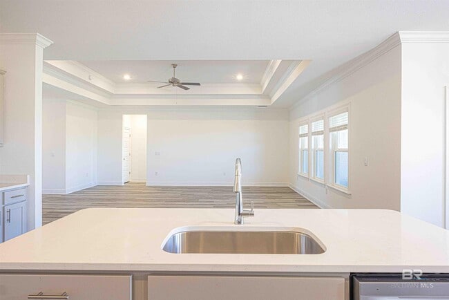 Building Photo - 12591 Shoshoney Cir