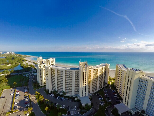 Building Photo - 300 Ocean Trail Way