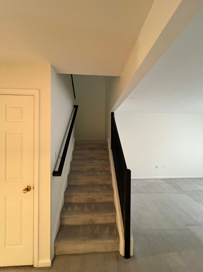 Building Photo - 1534 MacIntosh Way