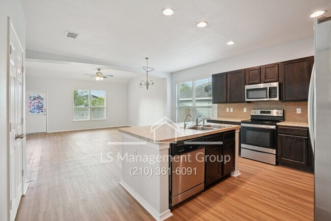 Building Photo - 6018 Upland View