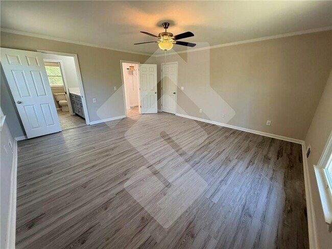 Building Photo - 3670 Gravitt Rd