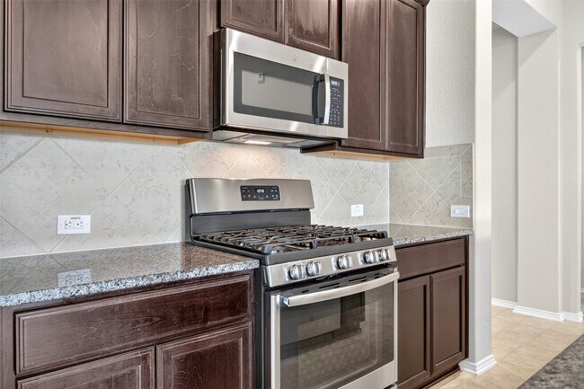 Building Photo - 8811 Trenton Landing Ln