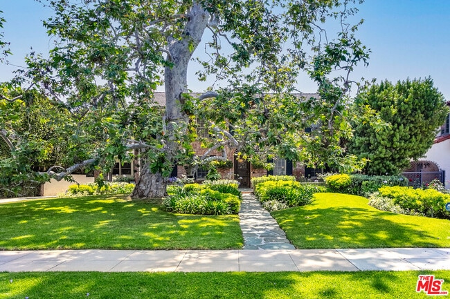 Primary Photo - 612 Alta Dr