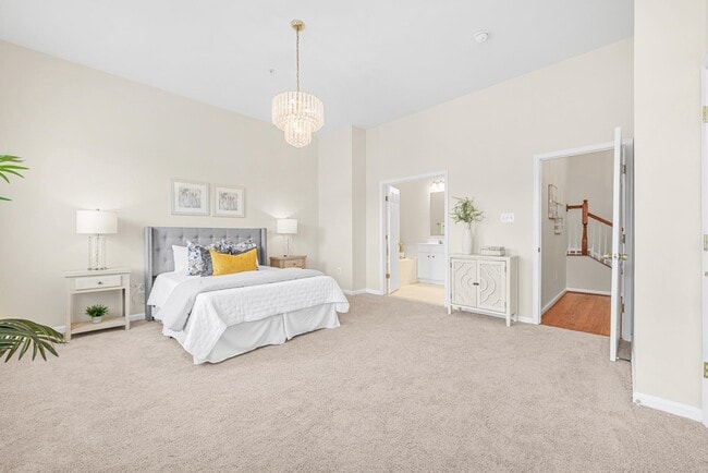 Building Photo - 631 Gatestone St