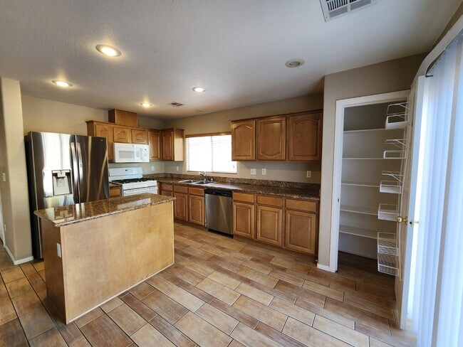 Building Photo - Beautiful former Model Home located near S...