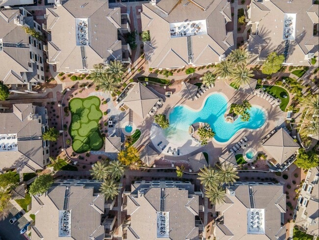 Building Photo - Ascend at Kierland