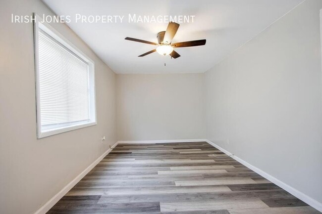 Building Photo - 94 Edson-Apt. 5 - rear cottage