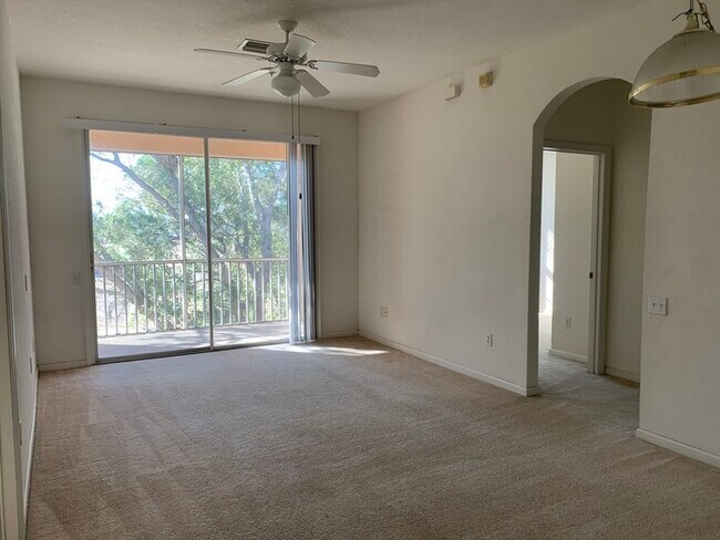 Building Photo - 13500 Turtle Marsh Loop