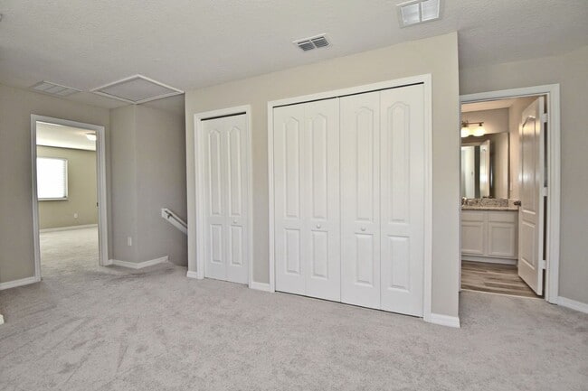 Building Photo - 12163 Water Poppy Ct