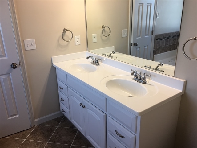 Building Photo - 4298 Persian Ct