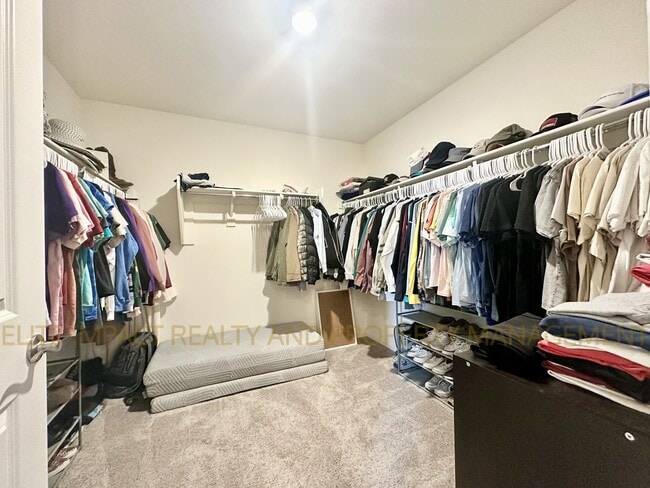 Building Photo - 7755 S Via Casa De Campo