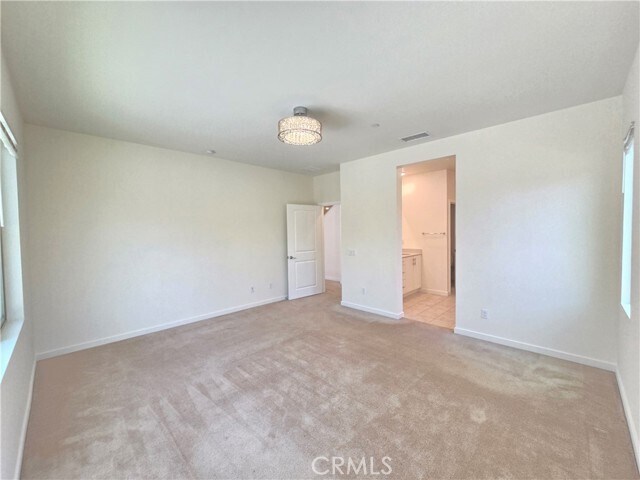 Building Photo - 2679 E Penelope Ln