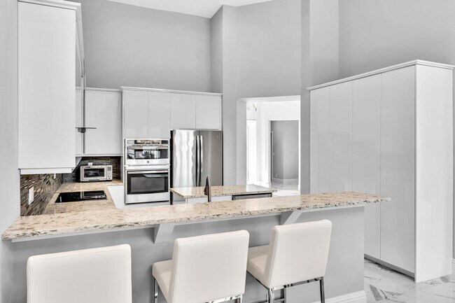Building Photo - 20677 NW 26th Ct