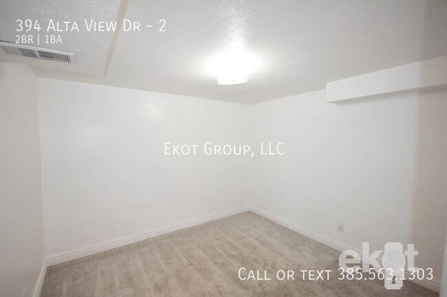 Building Photo - 394 Alta View Dr