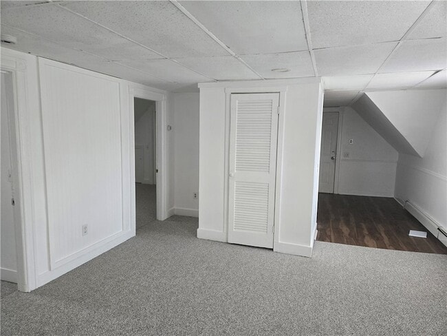 Building Photo - 35 Pleasant St