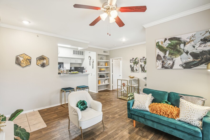 Building Photo - Stone Canyon Apartment Homes