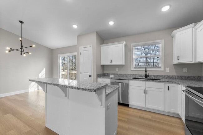 Building Photo - Beautiful, Updated Home In Jackson