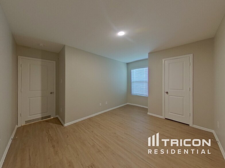 Building Photo - 18622 Rosehill Pr Dr