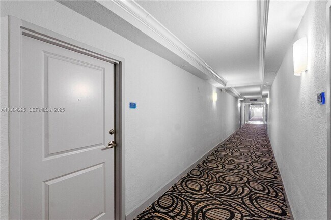 Building Photo - 401 69th St