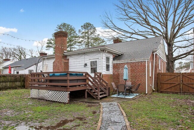 Building Photo - 5517 Danley Ln