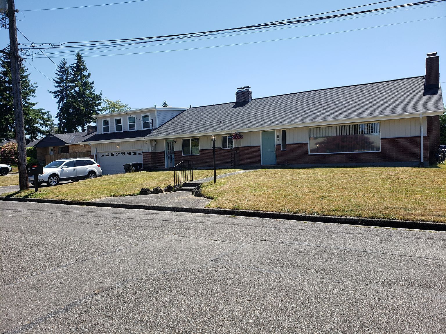 Building Photo - 1029 S Jackson Ave