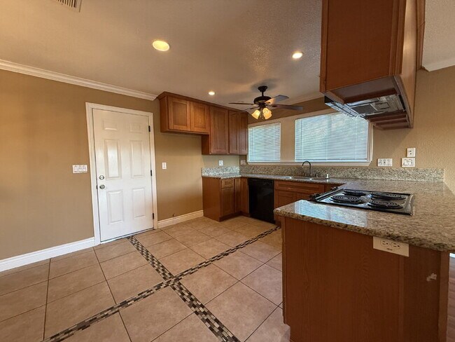 Building Photo - 91 Decathlon Cir