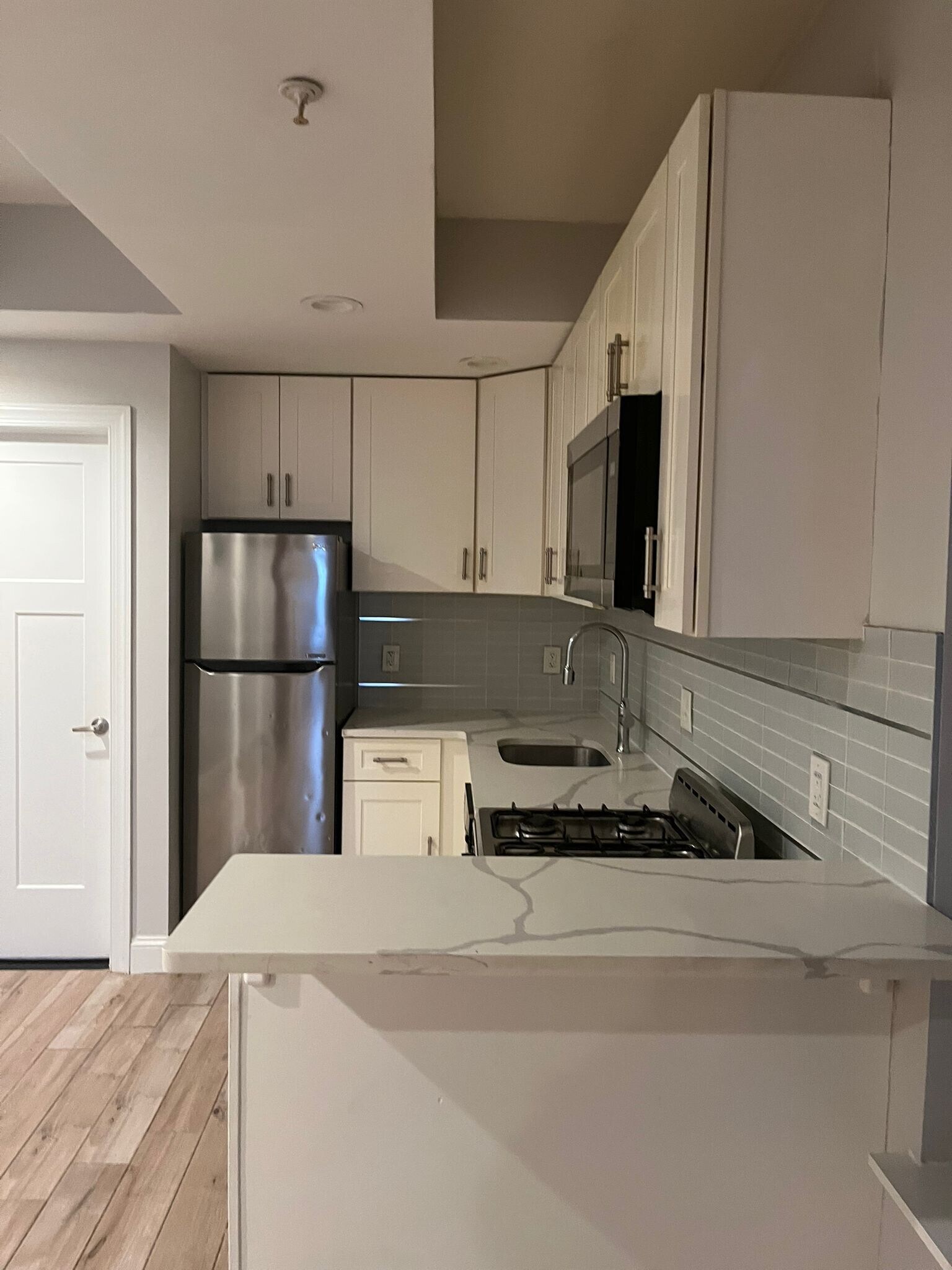 Building Photo - 41 Clifton Pl