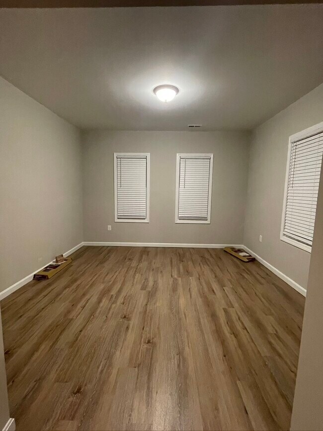 Second Floor Living Area - 42 Gates St