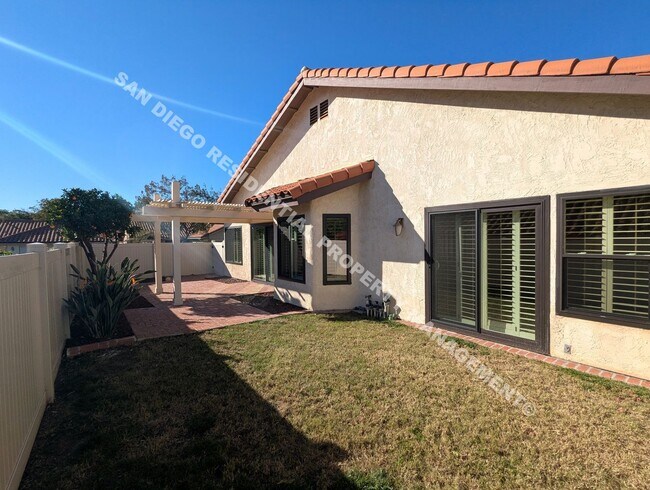 Building Photo - Beautiful Single Story Home in the PERFECT Rancho Bernardo Location