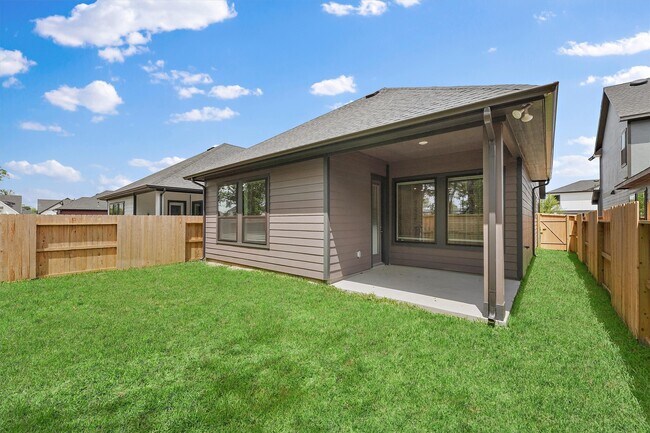 Building Photo - 10518 William Pk Dr