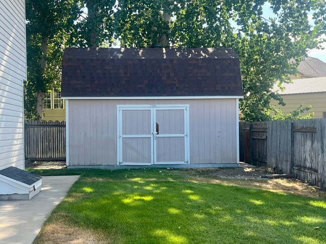 Building Photo - Lovely 4-Bedroom House in Lehi