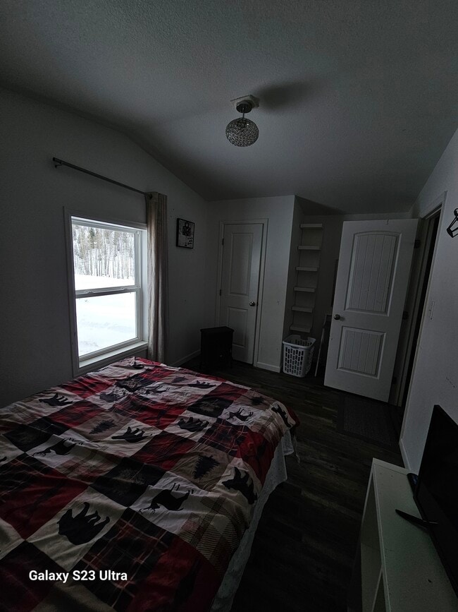 Building Photo - 47 Monarch Dr