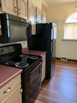 Building Photo - 5725 Brinley Dr