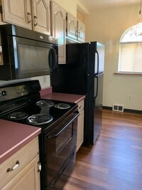 Building Photo - 5725 Brinley Dr