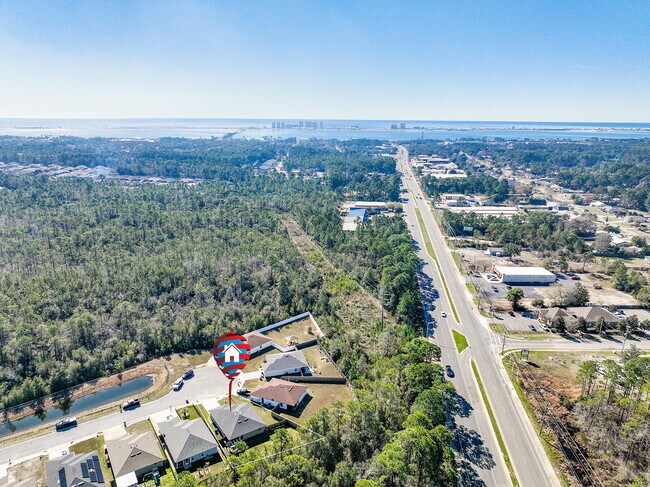 Building Photo - 8390 Island Dr