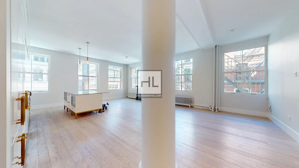 Building Photo - BROOME STREET